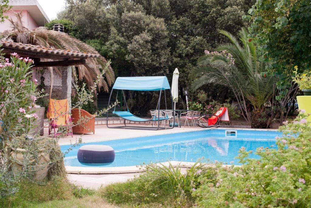 Loft Mansardato Con Giardino E Piscina In Villa Privata Loft With Garden And Swimming Pool In A Private Villa Сесту Екстер'єр фото